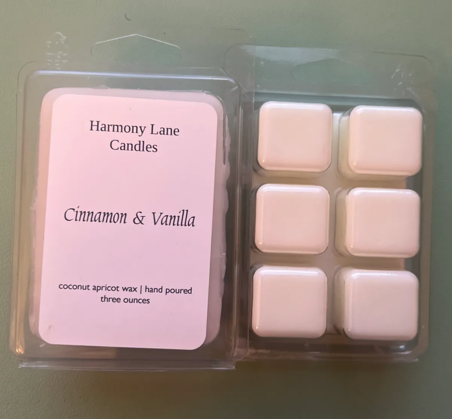 3 oz Cinnamon & Vanilla Scented Wax Melts