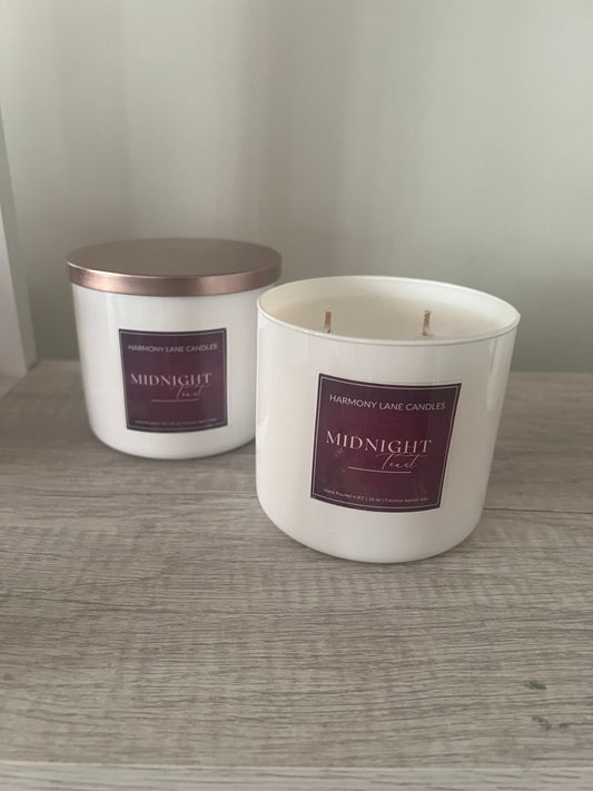 18 oz Midnight Toast Scented Candle