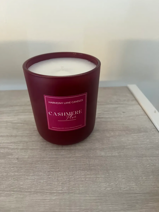 14 oz Lux Cashmere Plum Scented Candle